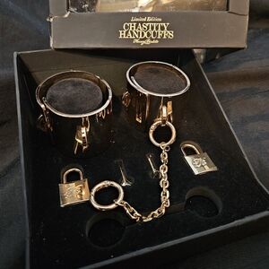 Chastity Hand Cuff Set Honey Birdette
